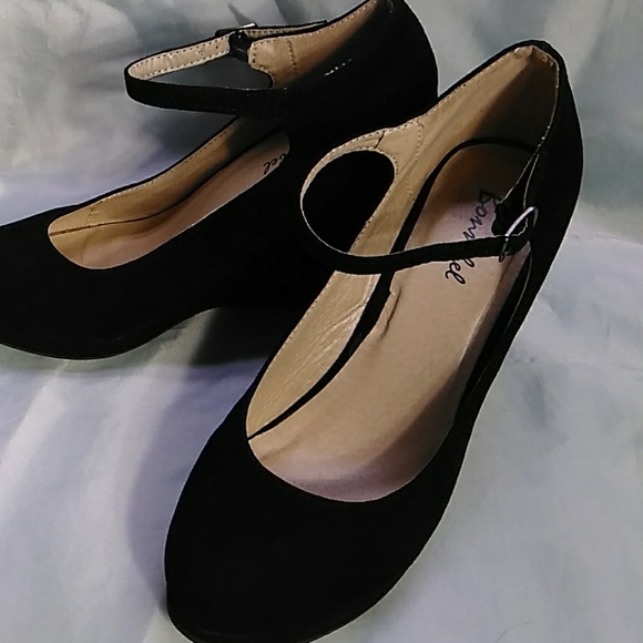 BONNIBEL SHOES SUEDE PLATFORMS - Picture 8 of 8